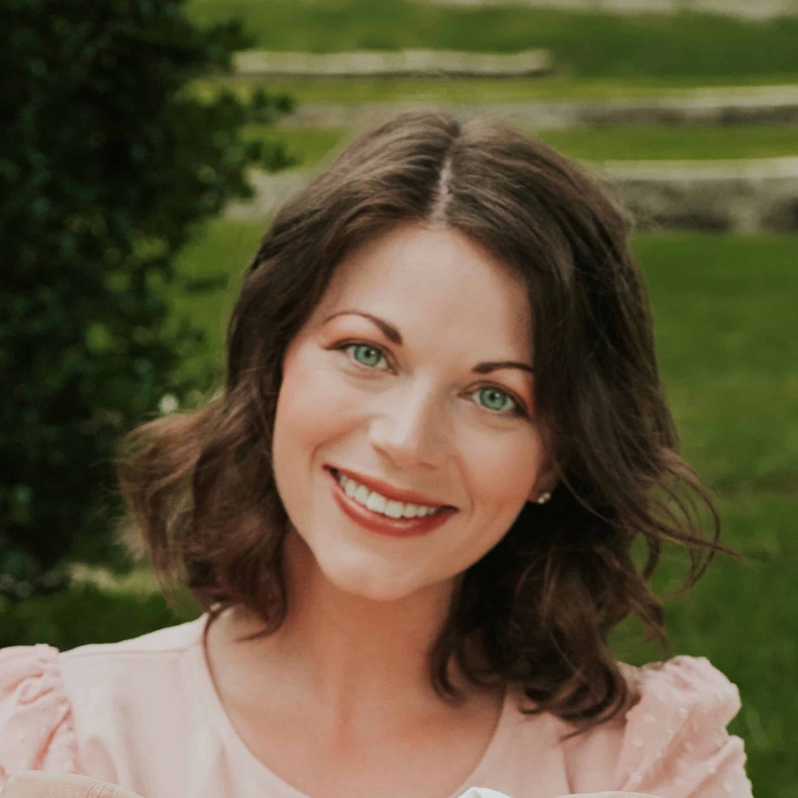 Hannah Sethna Headshot